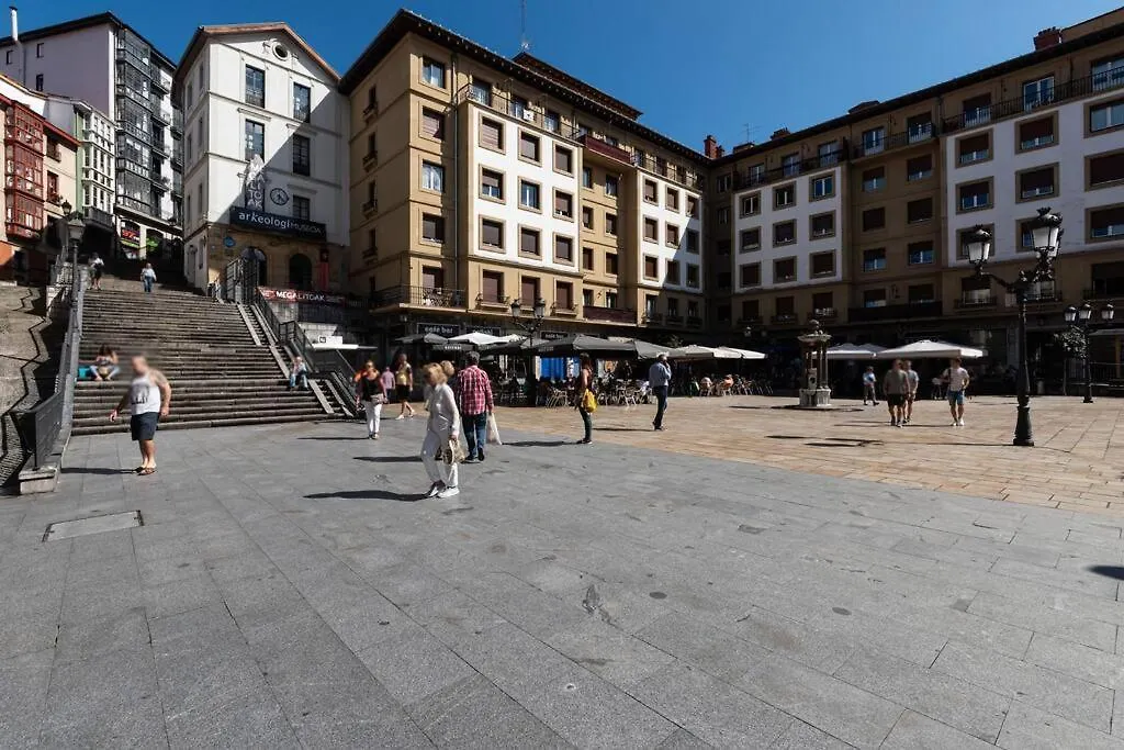Unamuno Old Town 2 Free Parking contacts